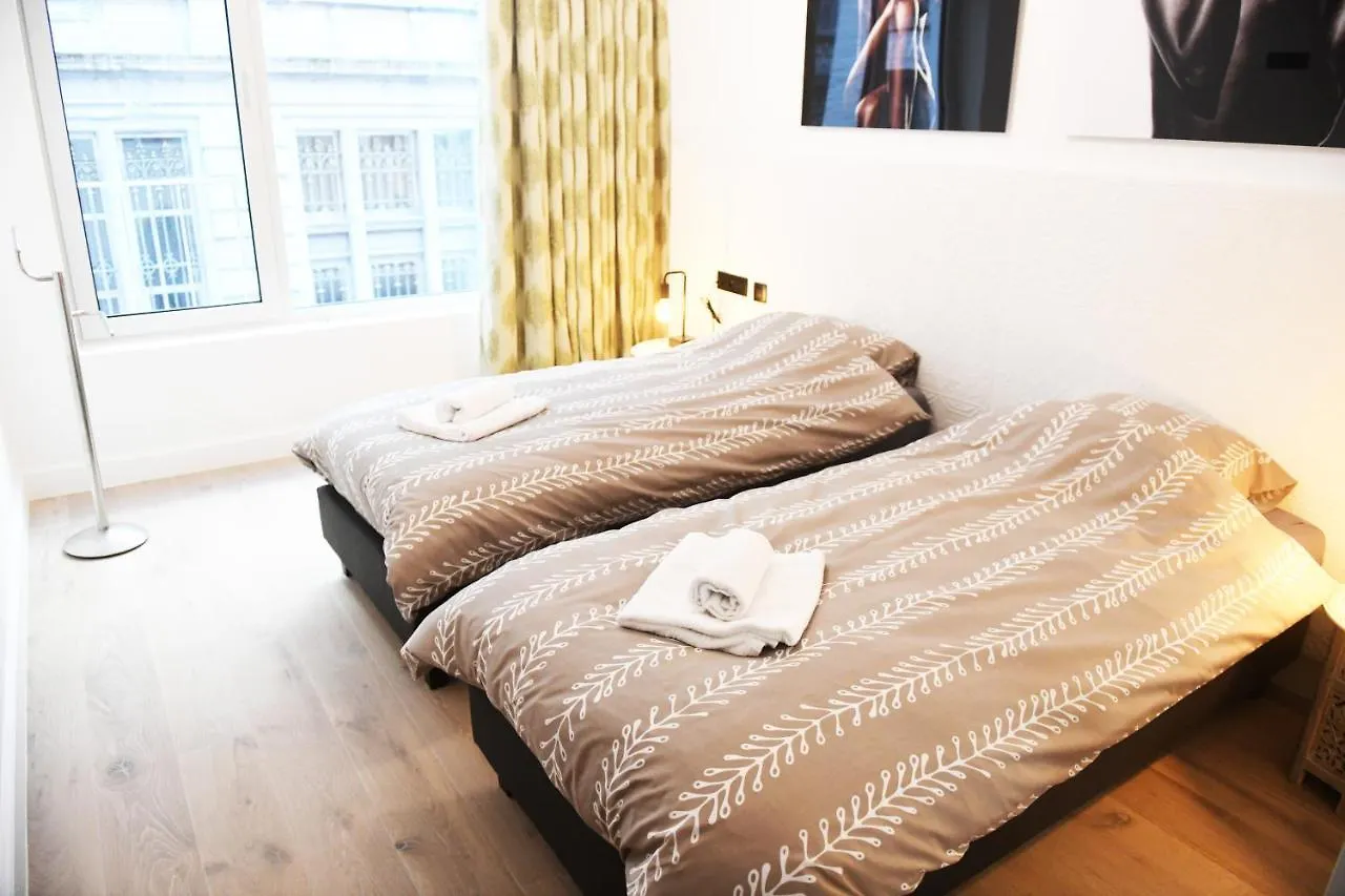 Women Of The World - Antwerp Apartment
